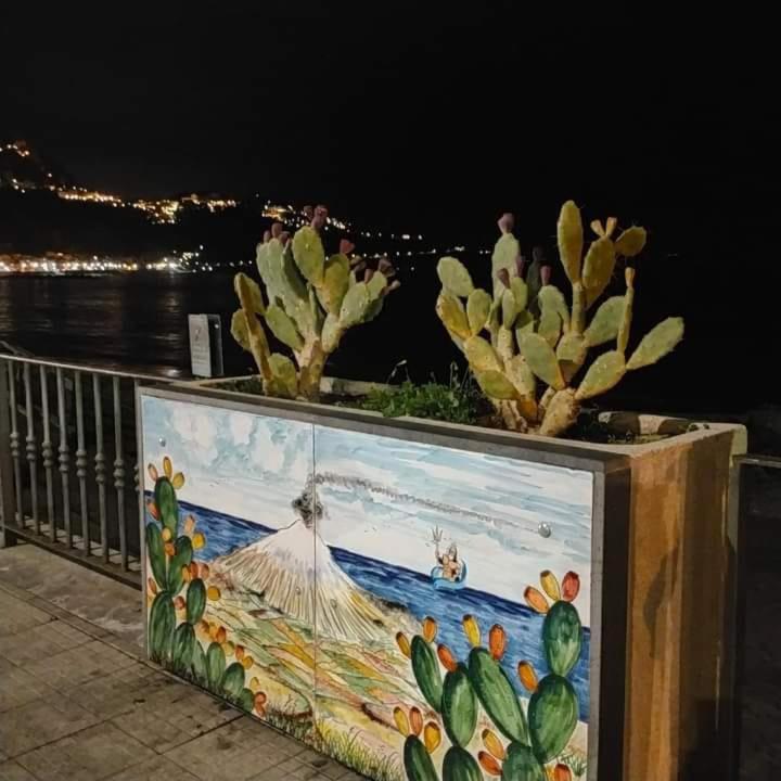 B&B Fragranza Di Sicilia 贾迪尼-纳克索斯 外观 照片